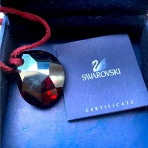 Swarovski ‘blood drop’ genuine Alpine red crystal pendant vintage